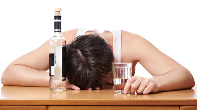 Народные средства от алкоголизма и их эффективность