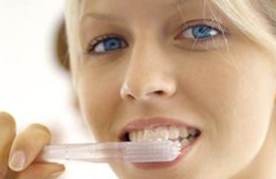 Семь способов отбеливания зубов