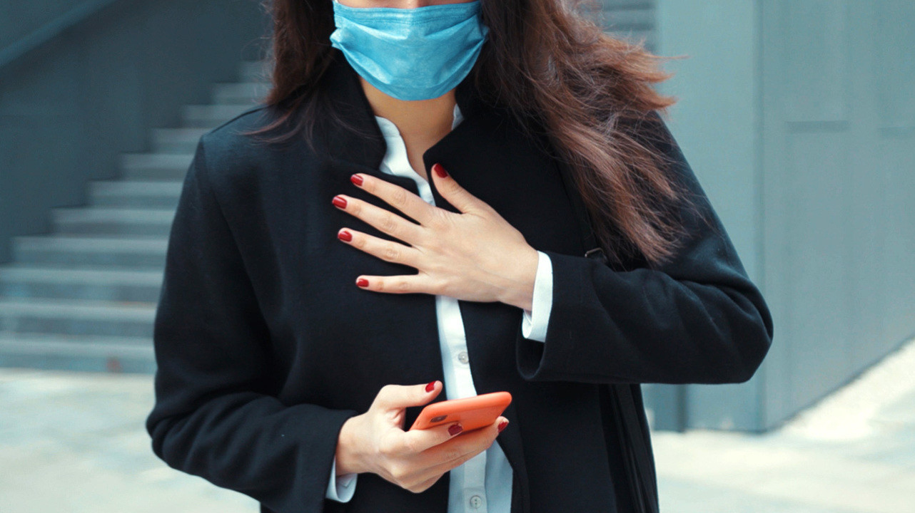 Длительный сухой кашель у взрослого без температуры причины чем лечить