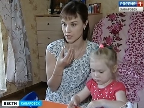 Врачи отказались осмотреть трехлетнюю девочку с застрявшей в носу батарейкой