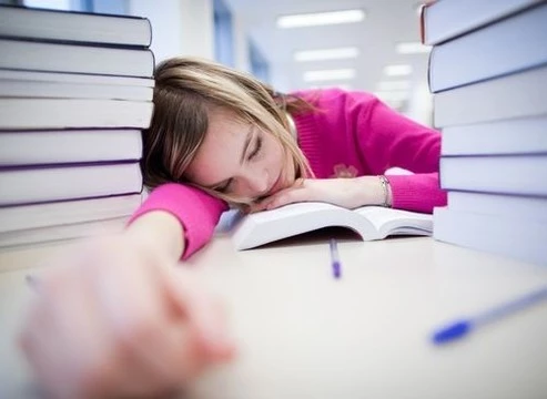 Сонливость: симптомы, причины и методы лечения в «СМ-Клиника»