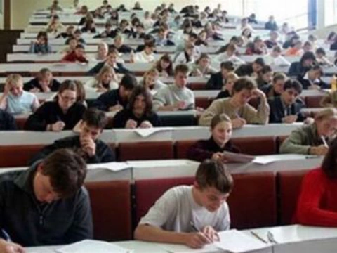 40 процентов российских студентов [положительно отнеслись к тестам на наркотики]