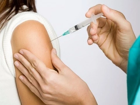 Отчеты и реальность: что стоит за официальной статистикой вакцинации