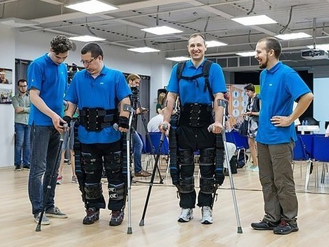 Продажи экзоскелетов российского производства начнутся уже в этом году