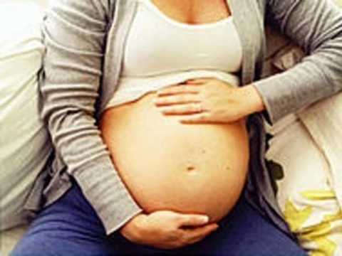 Американцы разделили доношенную беременность [на четыре стадии]