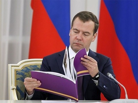 Утверждена новая программа развития фармацевтической и медицинской промышленности