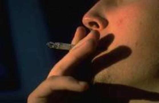 Испанцам будут платить за отказ от курения