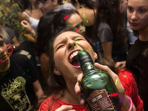 Почему пьянство может быть вреднее для женщин
