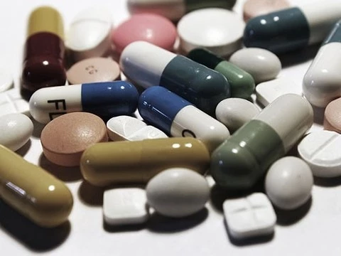 Третий лишний: Россия ограничивает допуск лекарств из-за рубежа