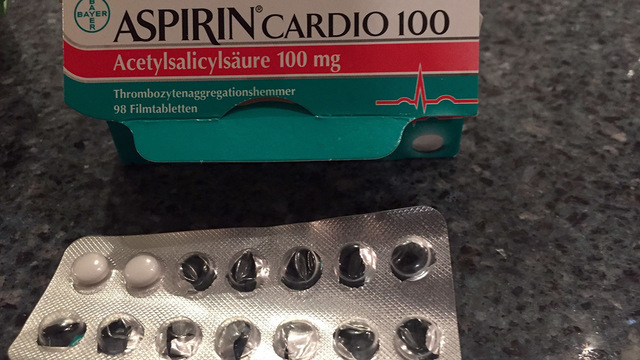 Аспирин в низких дозах может снижать риск смерти от COVID-19 - предварительные данные