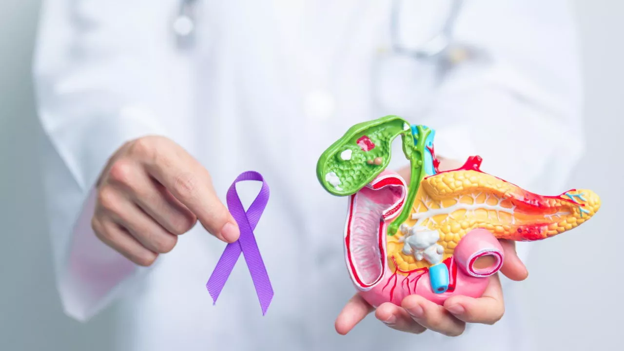 Онколог перечислил симптомы рака поджелудочной железы