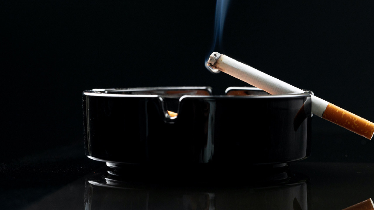Пассивное курение увеличивает риск рака ротовой полости на 50%