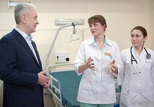 В мэрии Москвы сообщили об увольнении главврачей пяти поликлиник