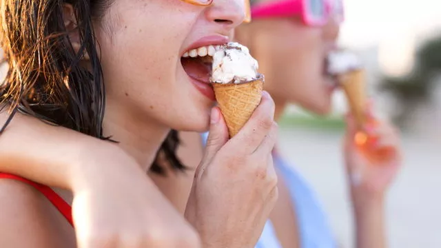 Сколько мороженого можно съесть в день. Объясняет диетолог