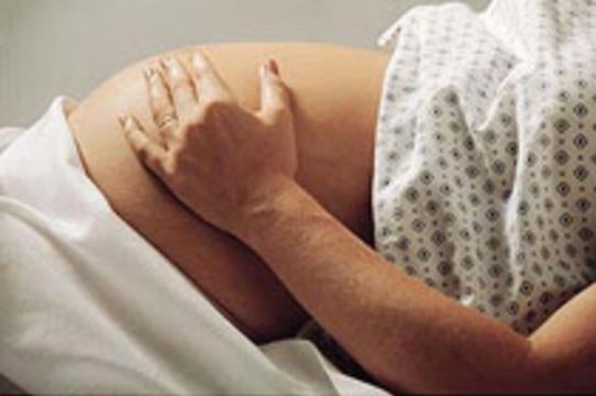 Во время беременности женщины храпят в 2 раза чаще
