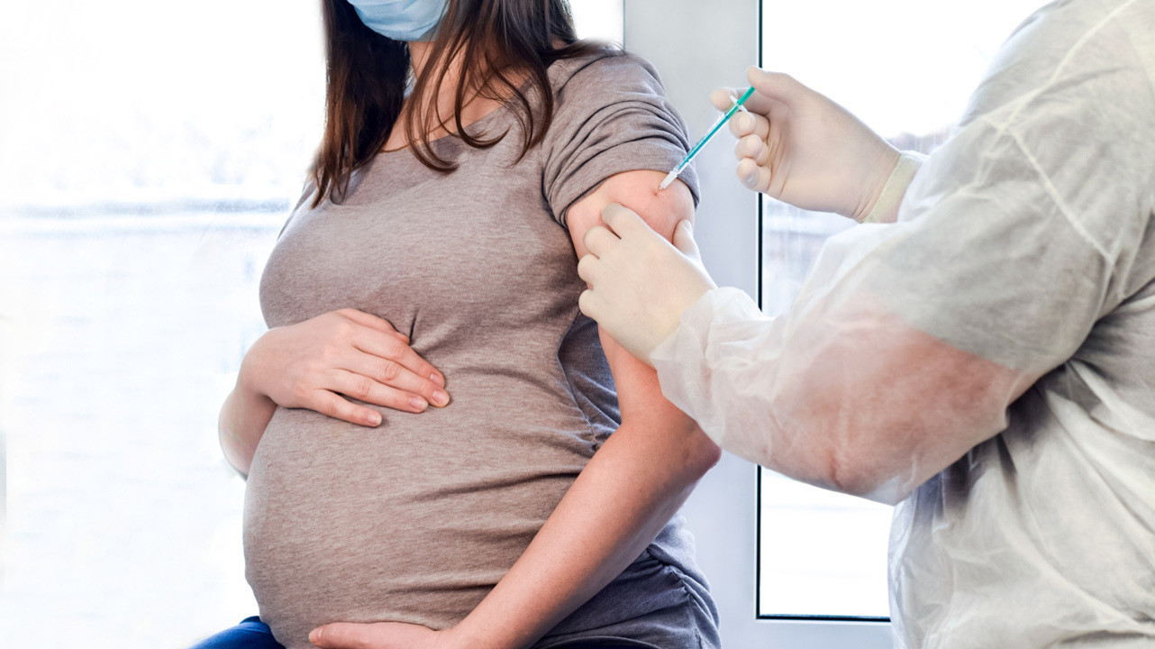 В России объявили о возможности прививать беременных от COVID-19 вакциной «Спутник V»