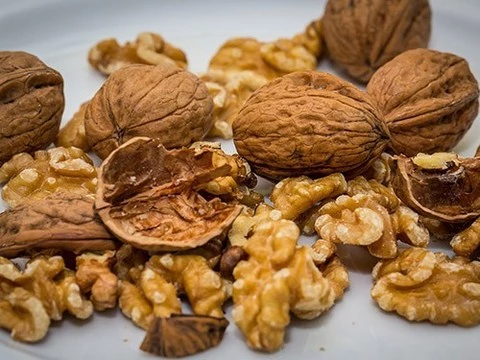 Орехи помогут бороться с лишним весом и защитить сердце