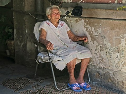 Делириозный синдром: что это и как его предотвратить