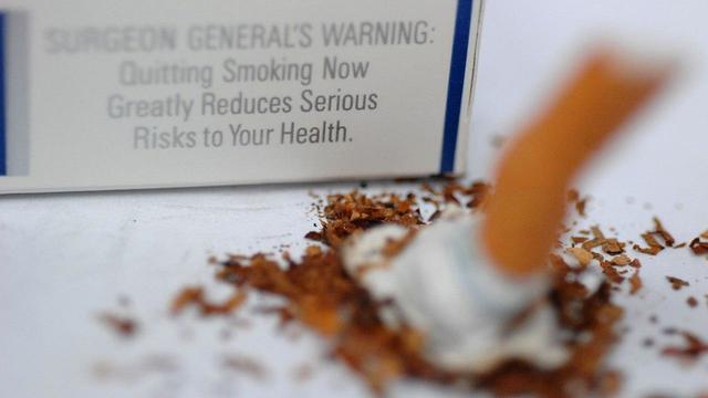 Отказ от курения снизил риск смерти от инфаркта среди молодых людей на 70%