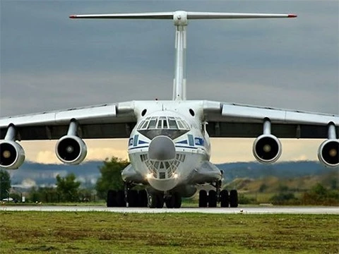 Оба самолета ВКС с эвакуированными из Китая россиянами прибыли в Тюмень
