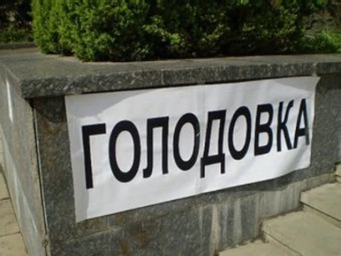 Врачи тбилисской «скорой» [объявили голодовку]