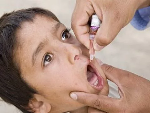 Верховный суд разрешил не пускать в детсады [не привитых против полиомиелита детей]