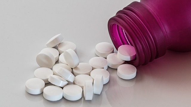 Минздрав рекомендовал препараты с недоказанной эффективностью при лечении COVID-19