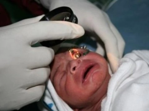 [Врачи калужской клиники] спасли зрение саратовскому малышу