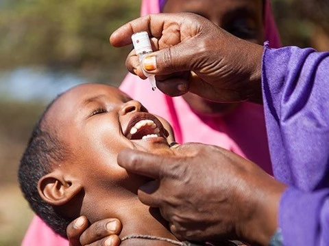Африка отметила год без полиомиелита