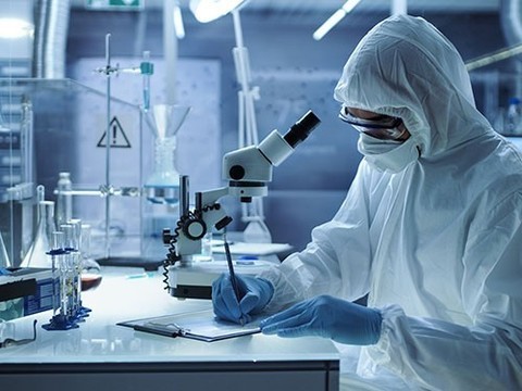 Минздрав опроверг слухи о «генетическом оружии» для атаки на Россию