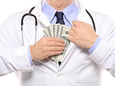 В США выяснили, что вознаграждение от фармкомпаний влияет на продажи препаратов