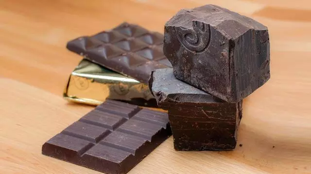 Шоколад: часть здорового питания или калорийная бомба с жирами и сахаром?