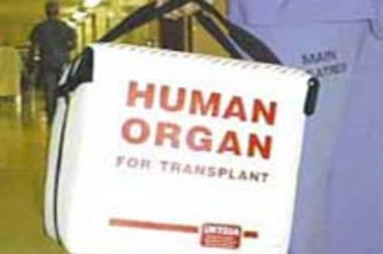 [Новый скандал вокруг торговли «сомнительными» трансплантатами] разрастается в США