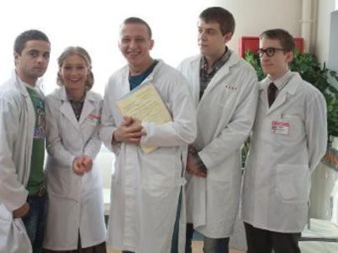 Молодые медики Новосибирска [получат по 300 тысяч рублей]