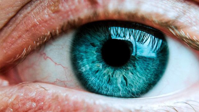 Быстрое старение сетчатки глаза связали с риском скорой смерти 