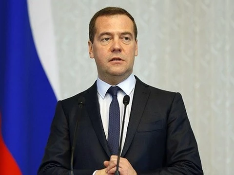 Медведев заявил, что Россия не откажется от импорта медицинской техники