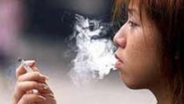 Женщинам сложнее бросить курить из-за особых генов