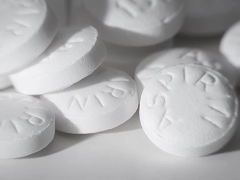 Прием аспирина поможет предотвратить возникновение колоректального рака