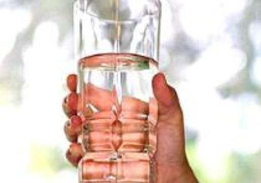 Ученые предлагают пить воду вместо лекарств