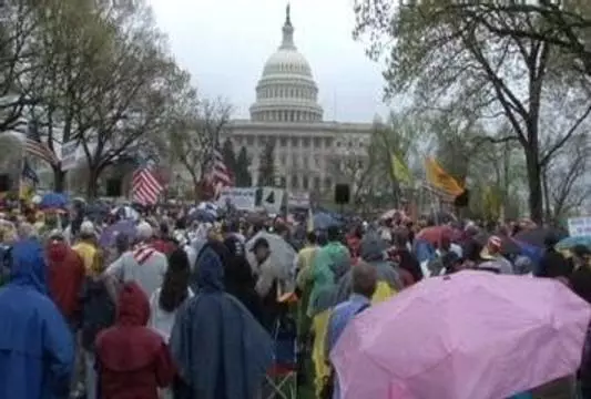 У Капитолия прошла [акция протеста против реформы здравоохранения]