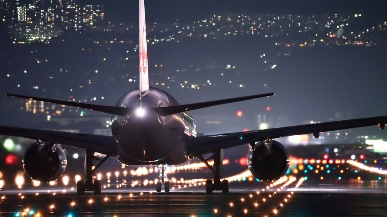 Ночной шум пролетающих самолетов потенциально опасен для «сердечников»
