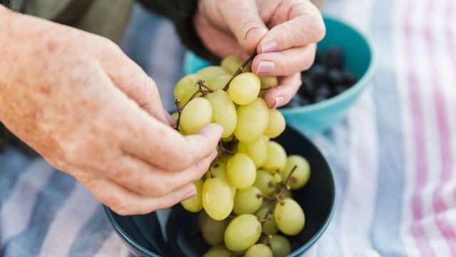 Потребление винограда полезно для здоровья глаз — ученые