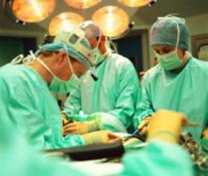 Южноафриканских трансплантологов отпустили под залог