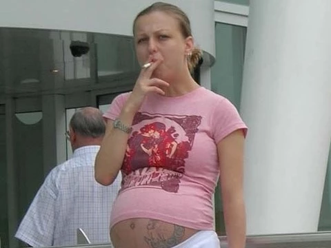 Курение во время беременности удваивает риск внезапной смерти младенца