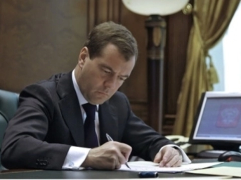 Медведев выделил на лекарства для пострадавших на Кубани [27,4 миллиона рублей]