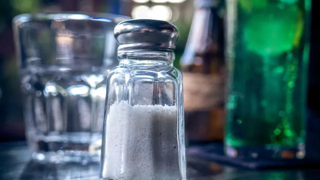 Соль увеличивает риск преждевременной смерти — ученые 