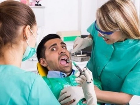 Курс психотерапии поможет справиться с боязнью стоматологов