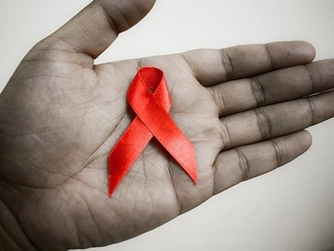 10 мифов, которые распространяют ВИЧ-диссиденты