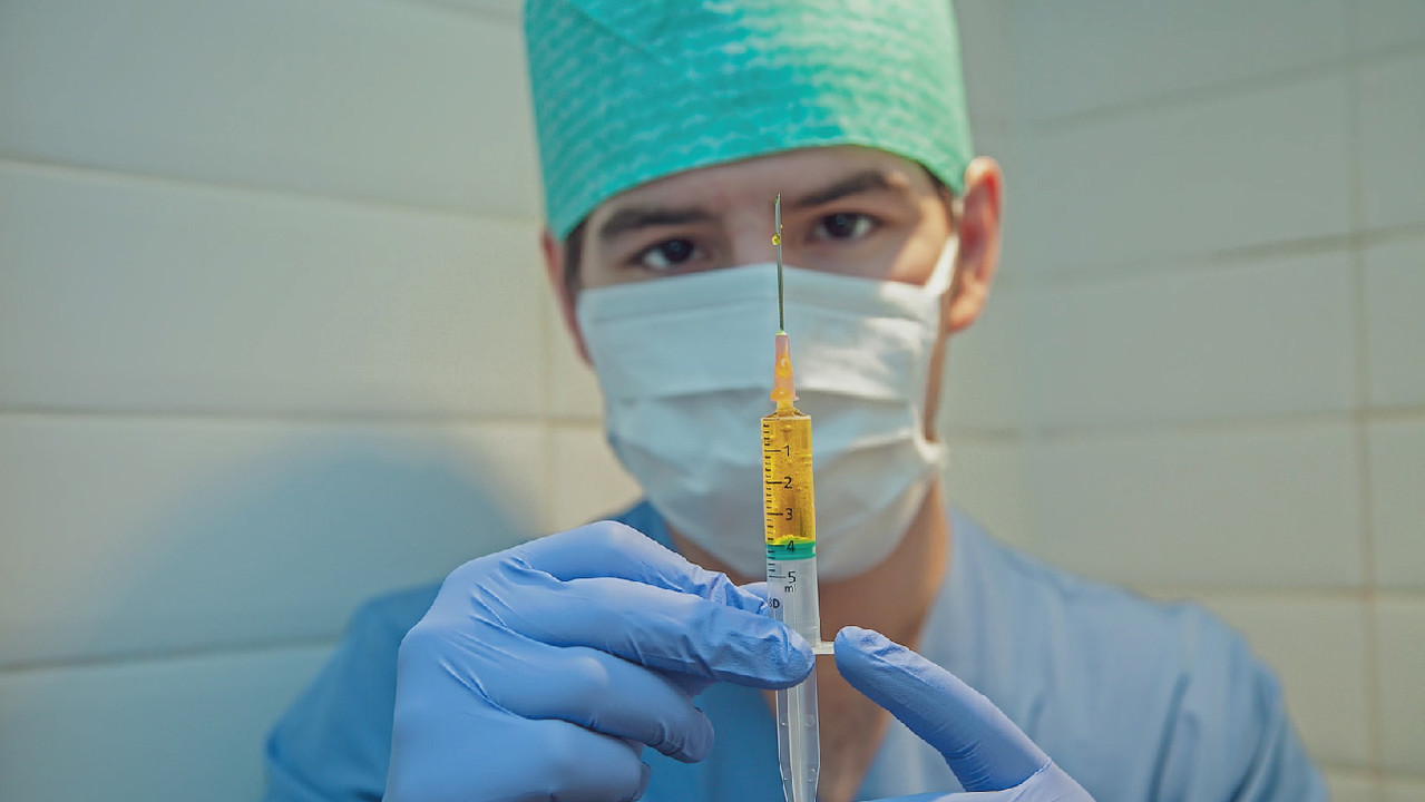 В Москве начали записывать на вакцинацию от COVID-19