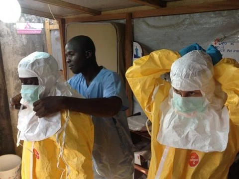 Минздрав отказался проверять на Эболу [всех африканцев в России]